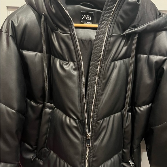 Zara Leather Puffer Jacket, almost brand new- wore only once. - Picture 3 of 4